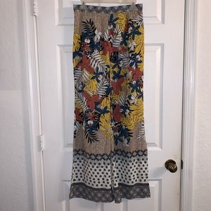 Francesca’s Floral Wide Leg Pants With Side Slits